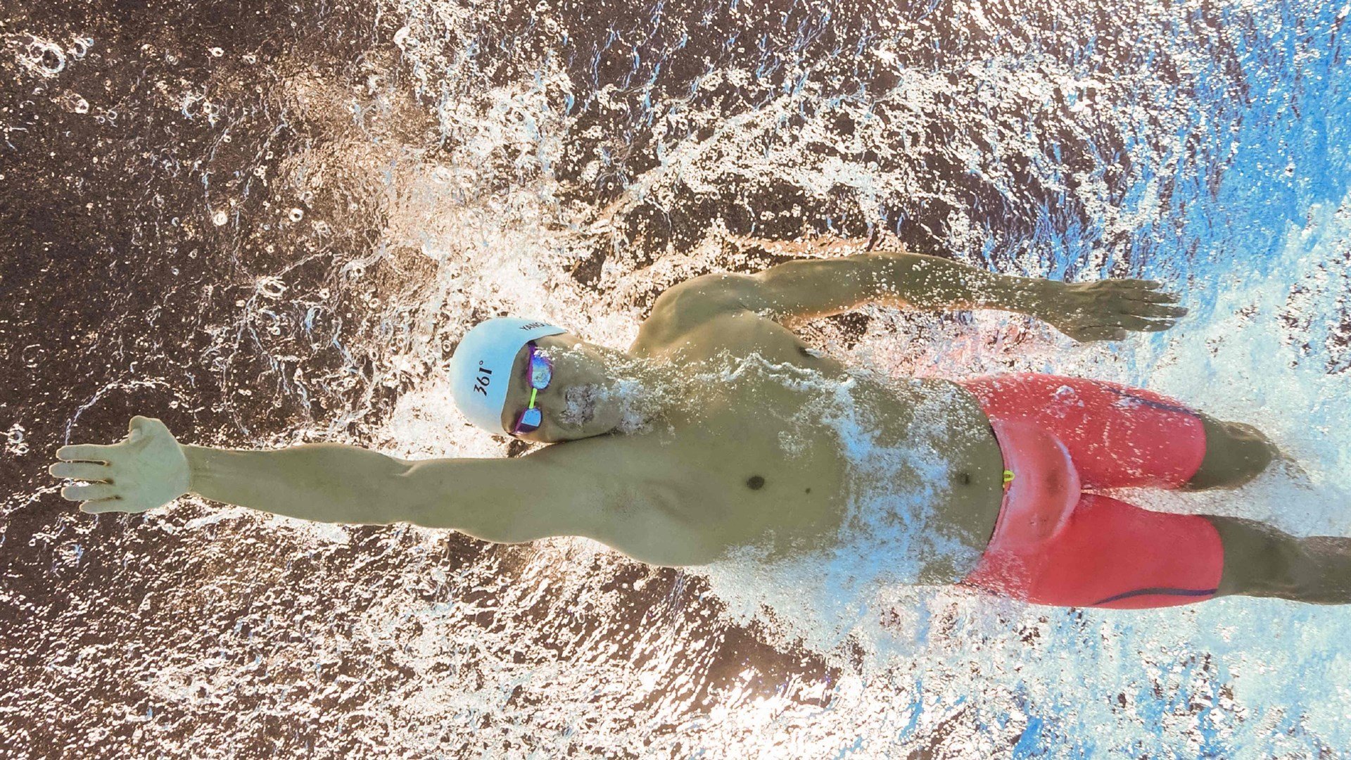 “勇士突围！面对危机，球队为何能保持坚韧？”，勇士为什么突然崛起